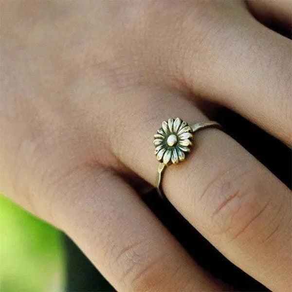 Gold Sunflower Ring Unique Joyas