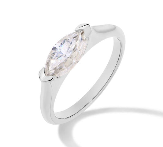 Elegant Marquise-Cut Diamond Ring in Sterling Silver Unique Joyas