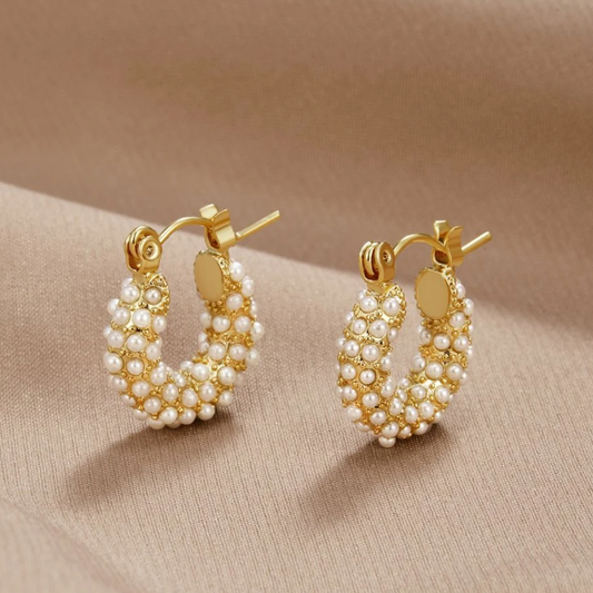 Gold-plated pearl earrings