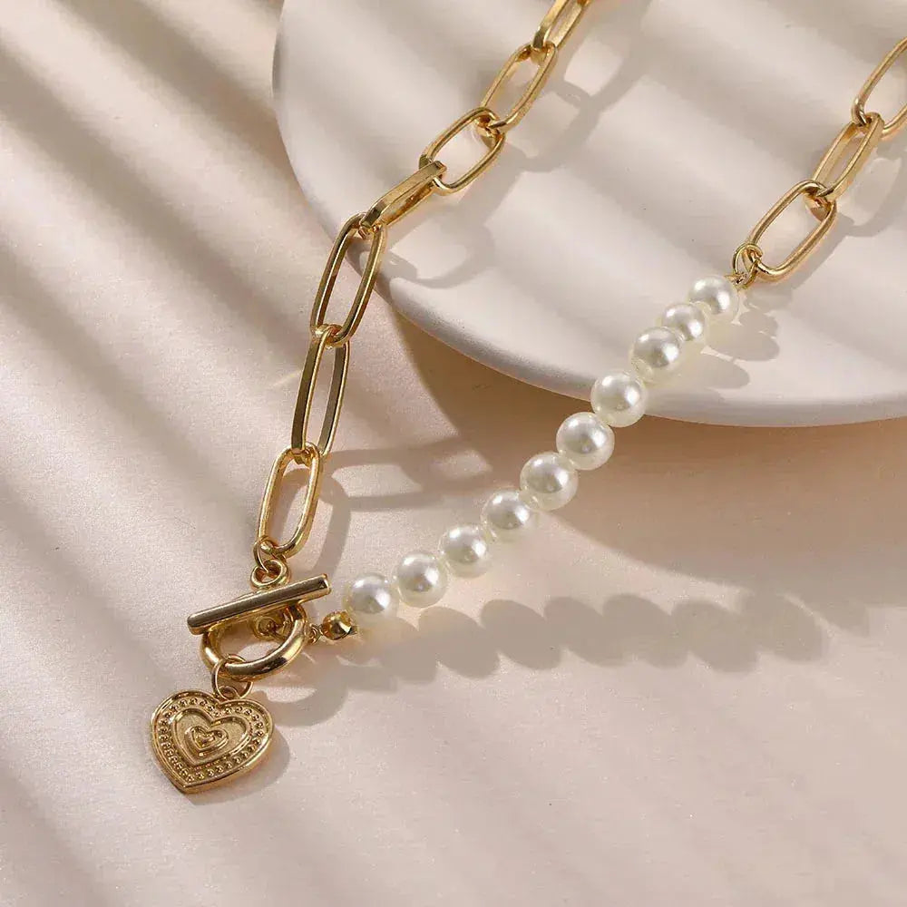 Crossed Heart Pendant with Pearls in Gold Unique Joyas