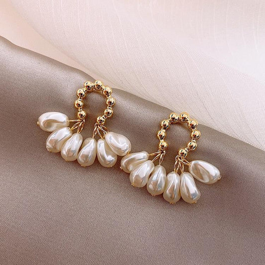 Earrings made of Baroque pearls Unique Joyas