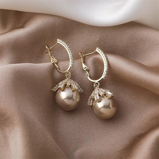 Malia Pearl Earrings Unique Joyas