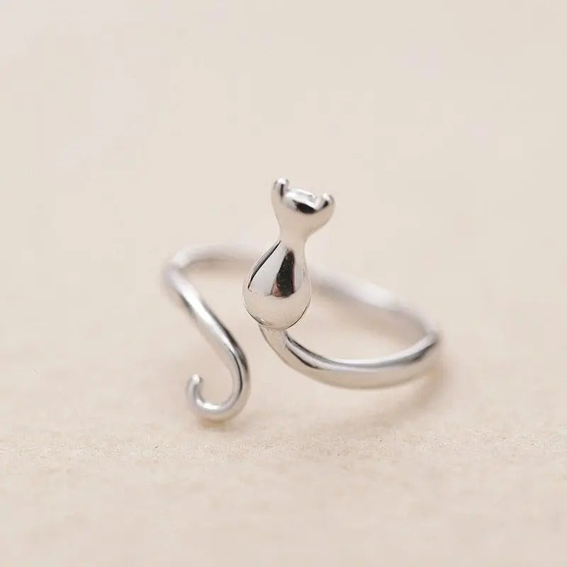 Silver Cat in Boots Ring Unique Joyas