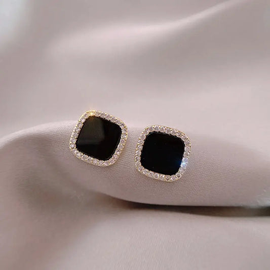 Timeless onyx earrings with diamonds Unique Joyas