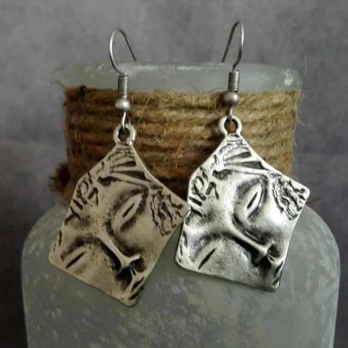 Vintage Silver Earring