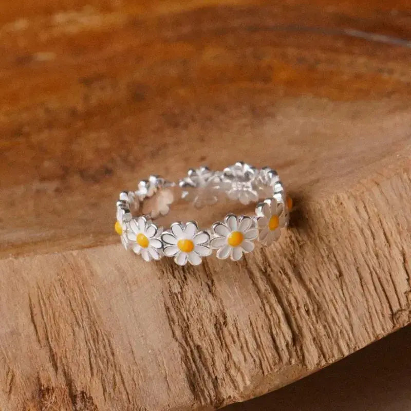 Vintage Daisy Ring Unique Joyas