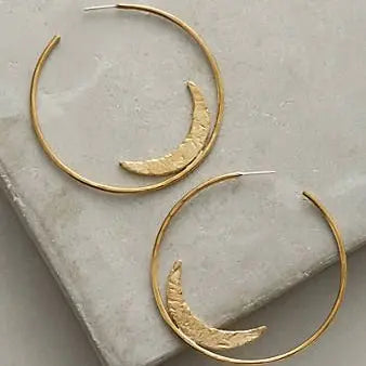 Golden Hollow Moon Earrings Vintage Unique Joyas