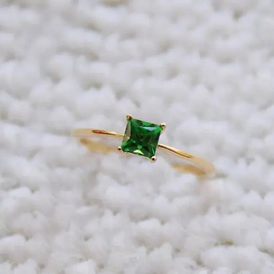 Green Zircon Ring Unique Joyas