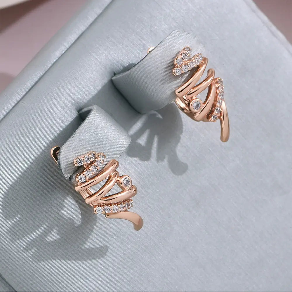 Elegant bright spiral earrings made of gold Unique Joyas