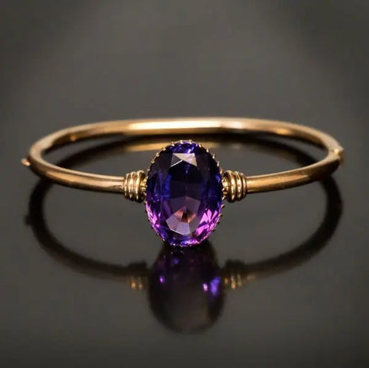 Ring with purple crystal in vintage gold Unique Joyas