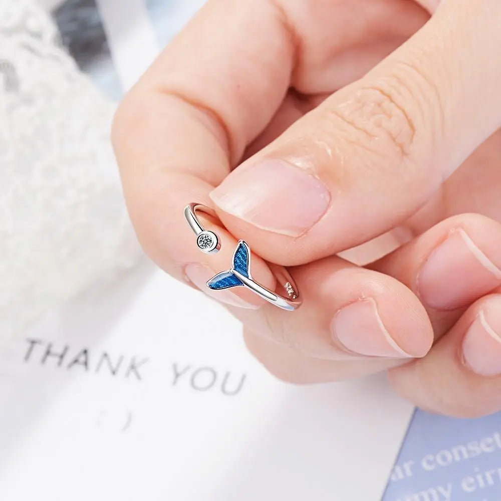 Silver ring with whale tail and zirconia Unique Joyas